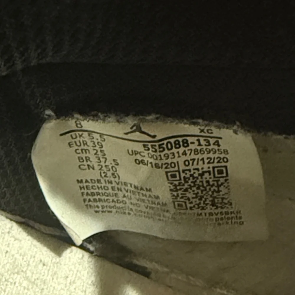 Nike Air Jordan 1 High OG Blue and White Sneakers sz8